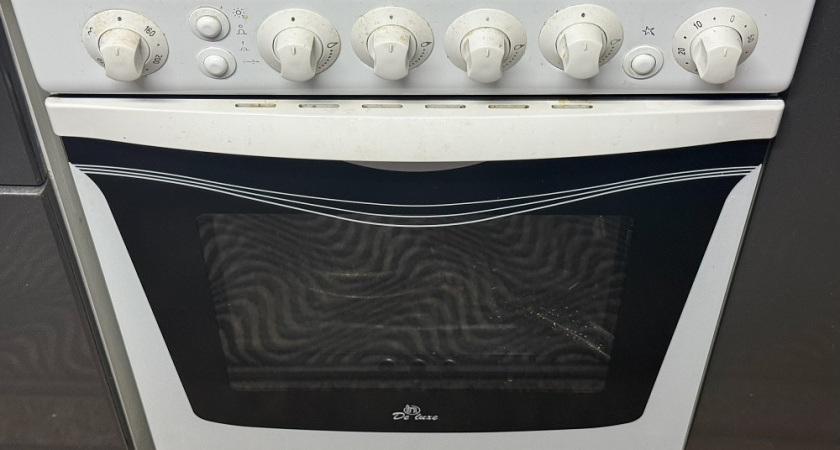 Как я научилась чистить духовку легко: методы из профессионального клининга