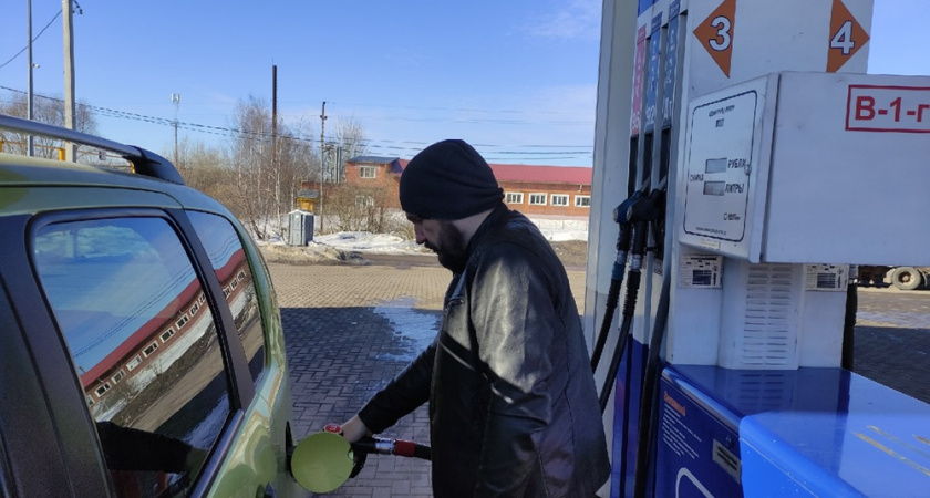Нестабильная динамика цен на бензин во Владимирской области сохраняется