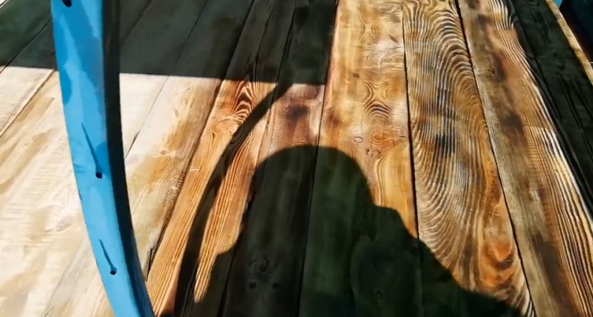 Забытый метод предков: как обработать доски, чтобы они прослужили десятилетиями