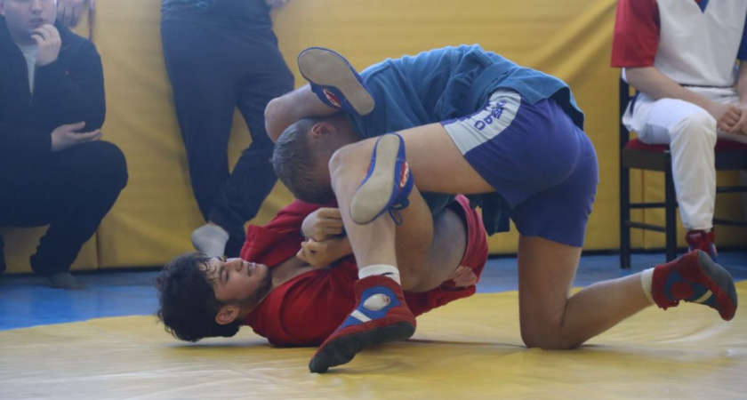 Самбо — Выбор сильных