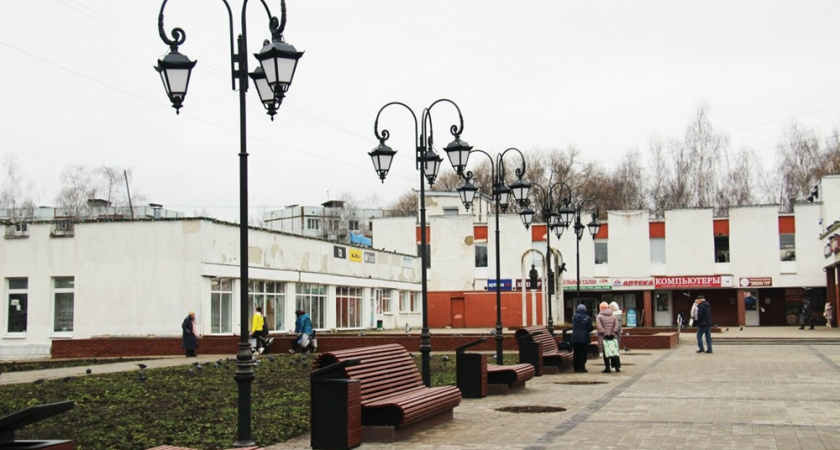 В Радужном обновили Торговую площадь