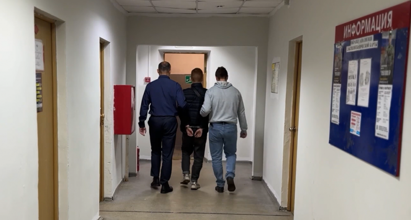 Владимирские полицейские задержали двух серийных грабителей магазинов