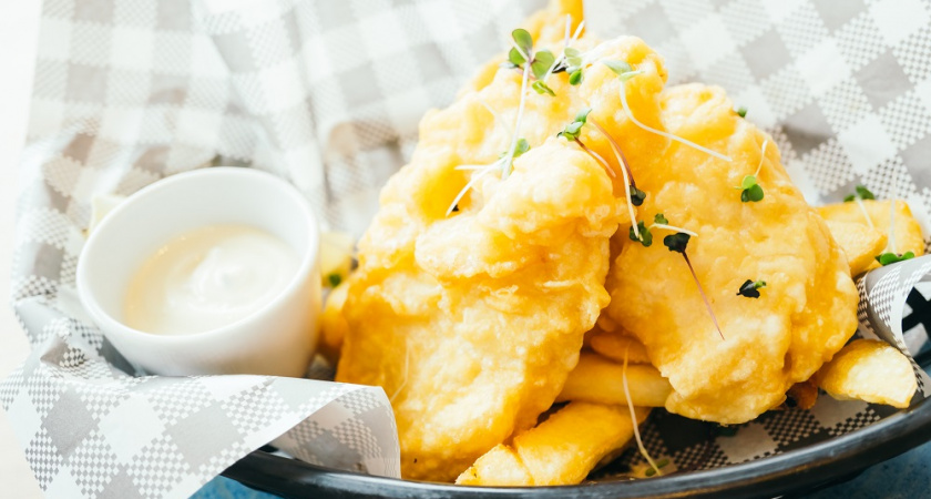 Простой рецепт запеченной картошки с сырной корочкой: вкусно как в ресторане