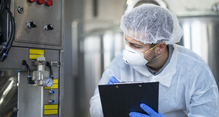 На пищевом производстве Владимира нарушали трудовое законодательство