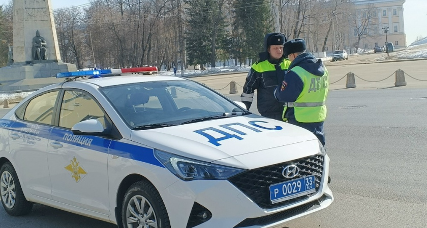 3 каверзных вопроса от инспектора ДПС: отвечаем правильно, чтобы не остаться без прав