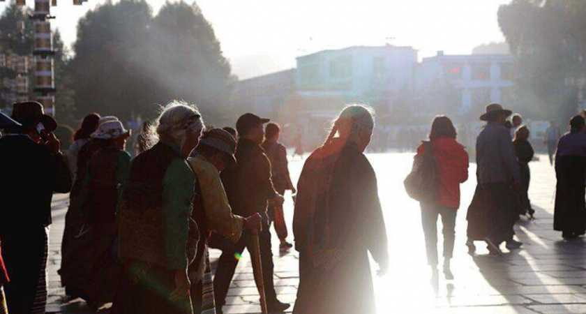 Гороскоп на конец ноября 2025: два эти знака ждут душевные изменения