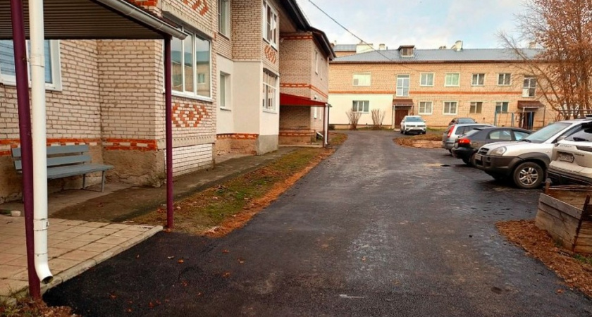 В Красной Горбатке оперативно отремонтировали «подсудные» дороги во дворах