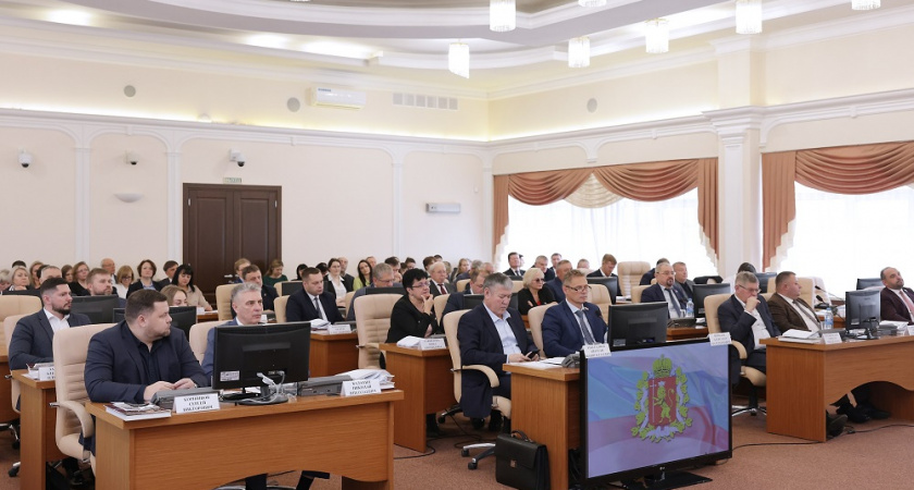 Депутаты ЗакСобрания внесли изменения в закон о межбюджетных отношениях