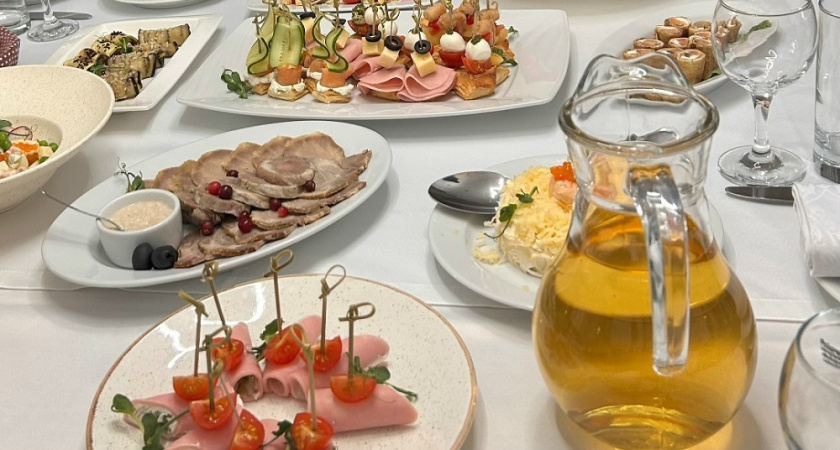 Как готовить новогодний стол за 3 часа до куратнов: мой экспресс - план для тех, кто опоздал с подготовкой