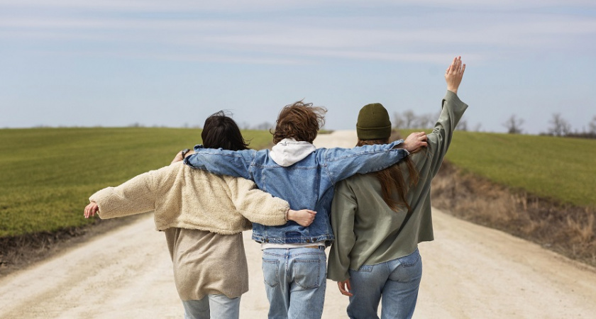 Какие слова могут разрушить дружбу: фразы, от которых стоит воздержаться