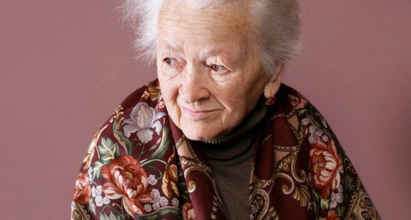 Что не стоит рассказывать даже самым близким, если вам за 60: мнение психолога