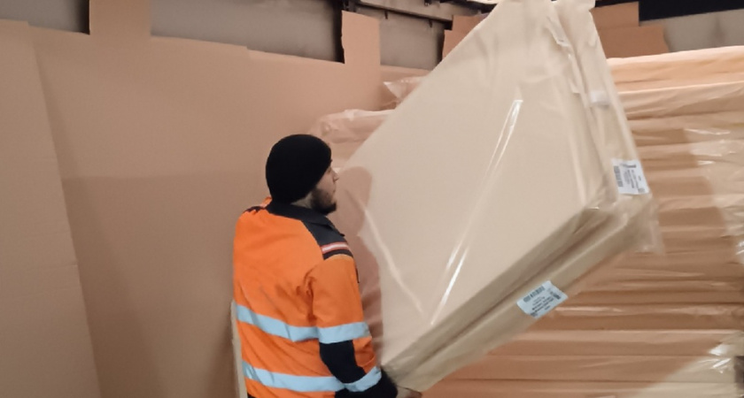 100 ортопедических матрасов отправили из Владимира в госпиталь для раненых военных