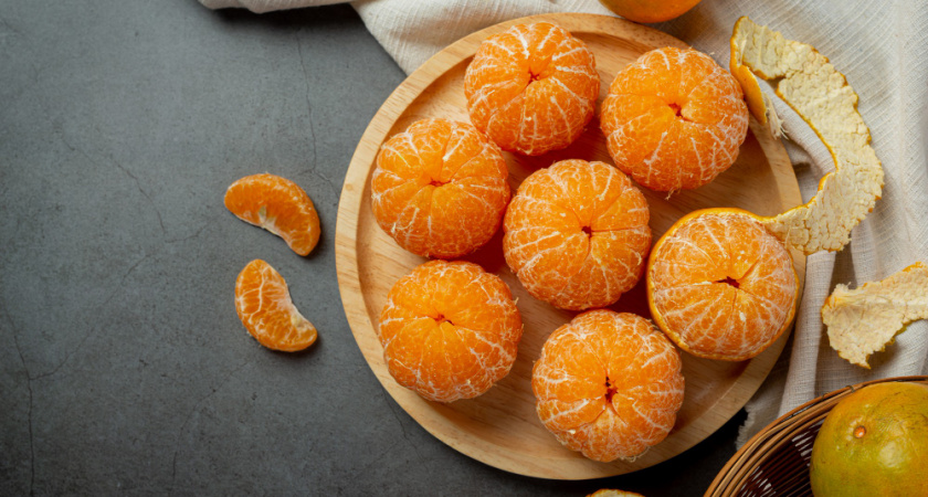 Как выбрать спелые и сладкие мандарины к Новому году: лайфхаки от Роскачества 