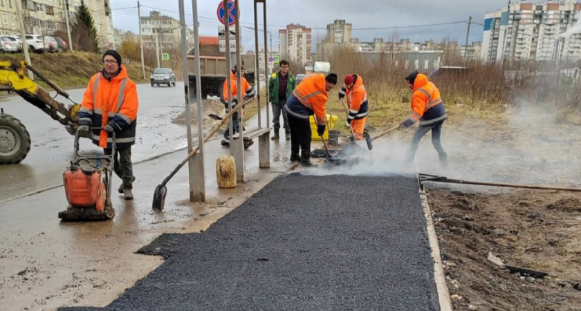 В Оргтруде и на Парковой улице готовятся площадки для новых остановок