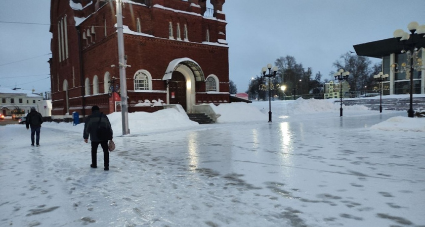 Владимирские энергетики перешли в режим повышенной готовности из-за непогоды