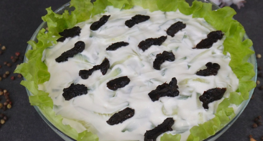 Рецепт из нулевых: салат «Белая береза», который почему-то забыли - а он всё ещё идеален для новогоднего стола