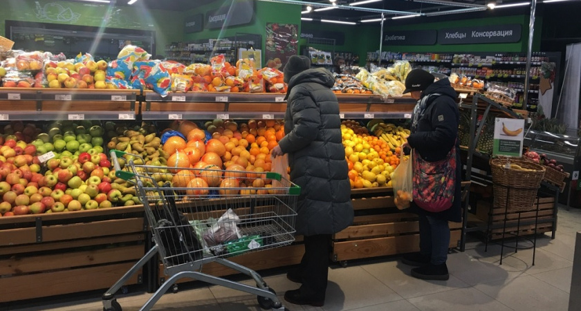 Предновогодний подарок россиянам: на ряд продуктов резко упали цены - что подешевело