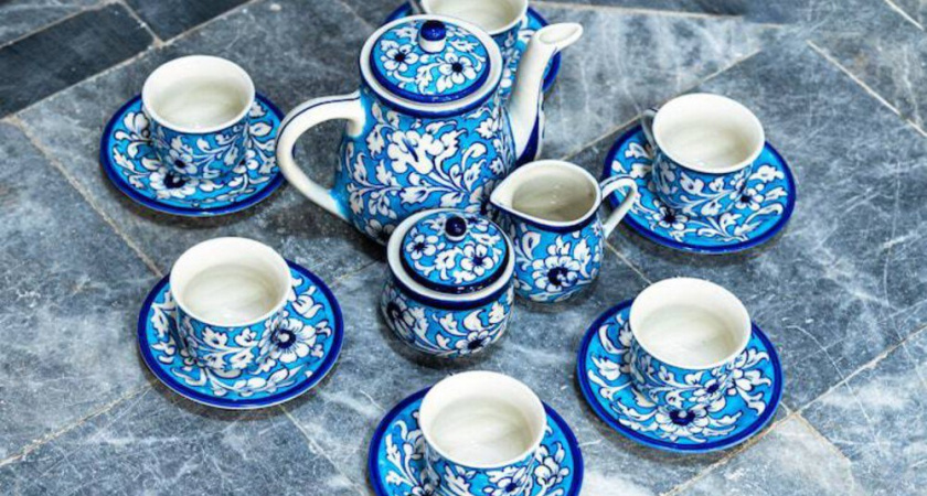 Можно ли самому склеить фарфор: рабочий способ, после которого не видно швов