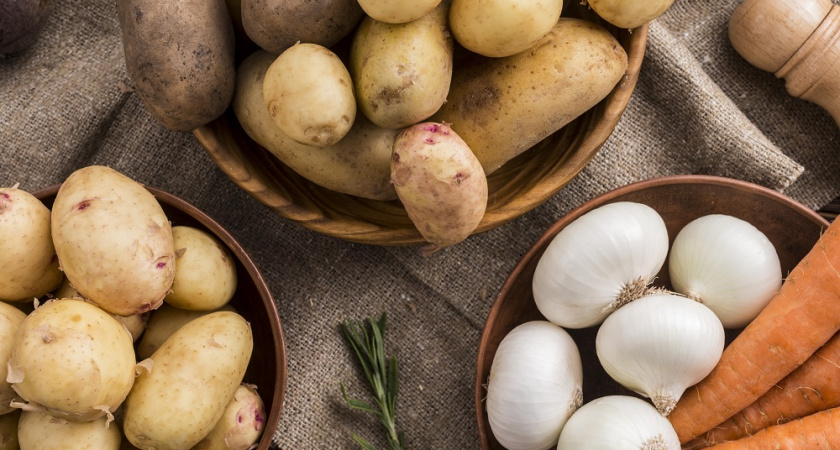 Почему картошку нельзя хранить рядом с луком: есть несколько причин - запомните их раз и навсегда 