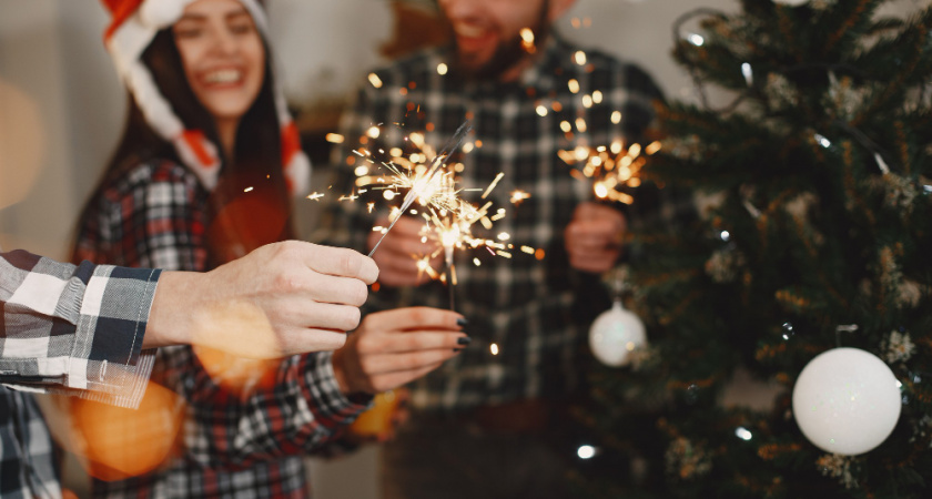 Чтобы не спугнуть удачу на весь год: в каких цветах нужно встречать новогоднюю ночь-2026