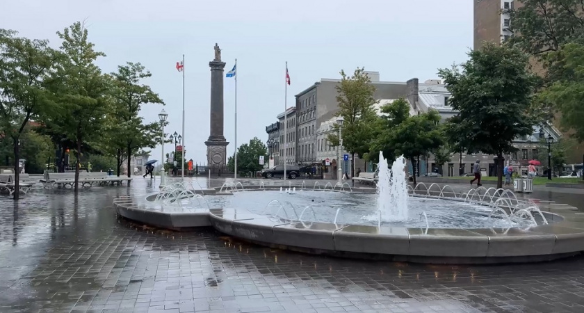 "В Канаде я была гражданкой, здесь — дома": история женщины, вернувшейся в Россию через 20 лет