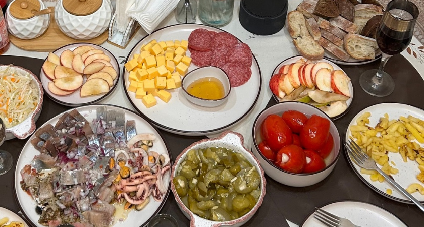 Обязательно поставьте эти блюда на стол, чтобы заручиться удачей Красной Огненной Лошади в 2026 году