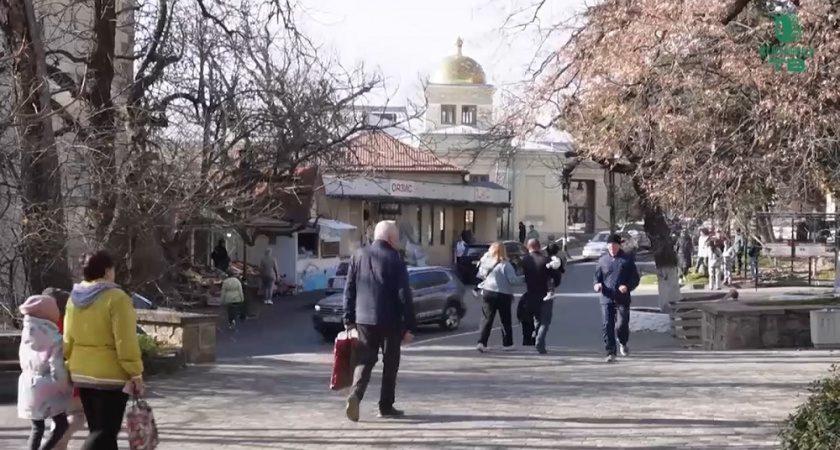На пенсию можно жить, а не выживать: 7 хороших для жизни пенсионеров городов - природа, климат и цены радуют