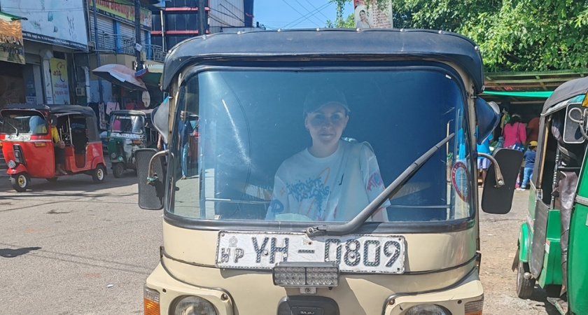 Хитрые местные, слоны-лилипуты и гонки на тук-туках: владимирцы рассказали об отдыхе на Шри-Ланке