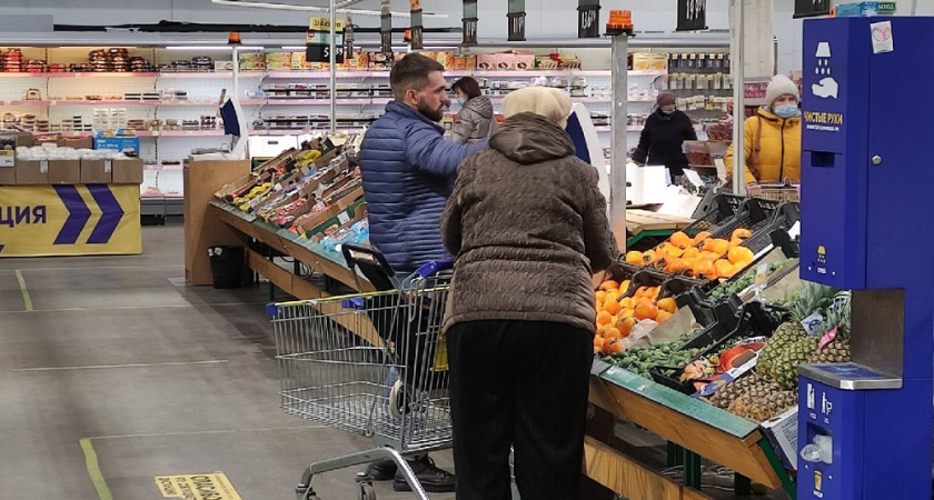 5 спорных ситуаций в магазине: кто платит за разбитую банку и можно ли пить до кассы - поясняют в Роскачестве