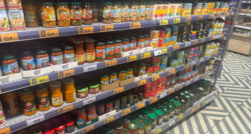 Почему продукты марки "Красная цена" дешевле брендов, и стоит ли их покупать - подробный разбор