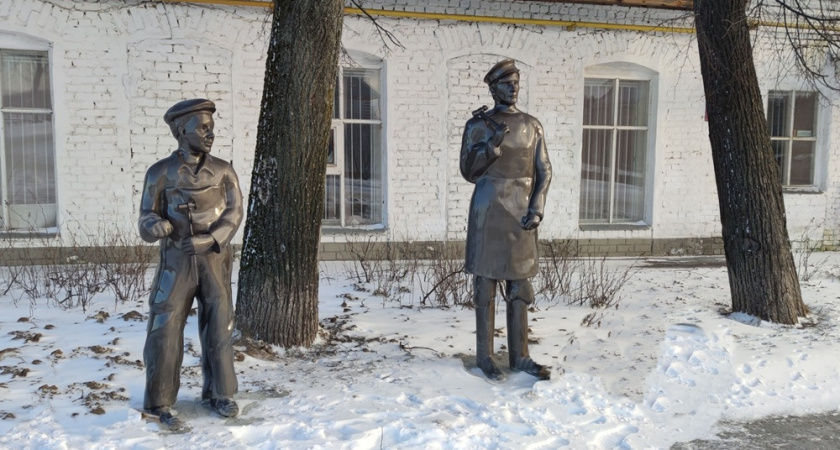 В Гороховце создали новый пешеходный маршрут с фигурами жителей прошлого