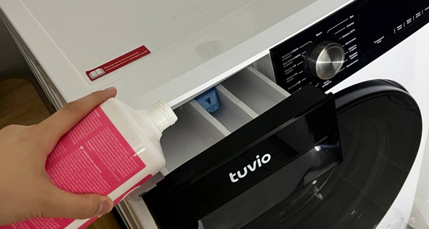 Не только для стирки: использую кондиционер для белья для разных задач — настоящая палочка-выручалочка для дома