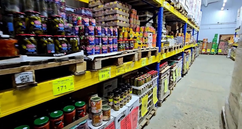 Январский завоз в "Светофор": 14 находок по интересным ценам — что стоит купить, а что - обойти стороной