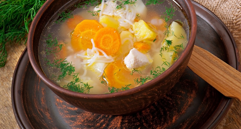 Как сделать мутный бульон прозрачным: хитрости, о которых должна знать каждая хозяйка