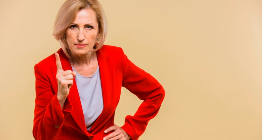 Мошенники чуть не обманули почетную жительницу Судогодского района от имени директора школы