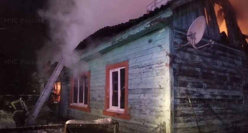 В Суздальском районе произошел крупный пожар в двухквартирном доме