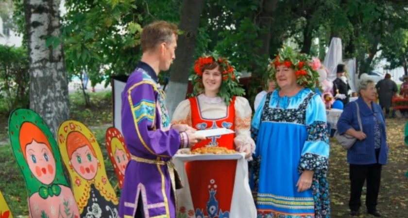 В Юрьеве-Польском 31 августа состоится фестиваль народного творчества "Рябиновое ополье"