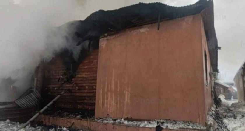 В селе Заречье Киржачского района сгорело 350 квадратных метров жилплощади