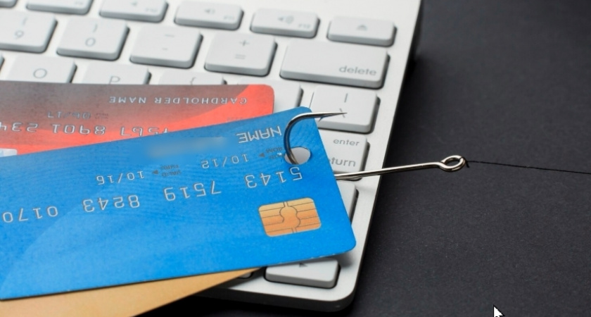 Владельца банковской карты в Ижевске будут судить за удалённую кражу денег у жителя Коврова