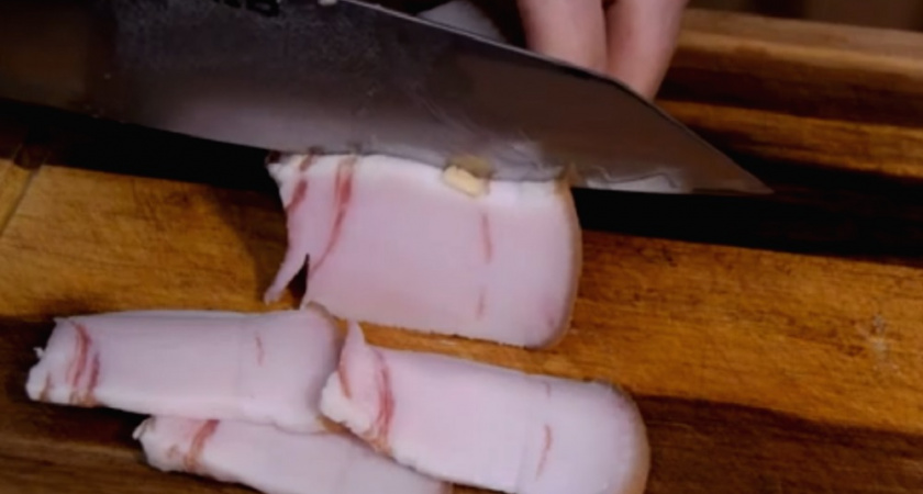 Любите сало? Врач предупреждает об опасностях и раскрывает, как правильно его есть - запомните 4 правила