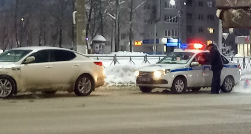 Инспектор ДПС просит "подуть в трубочку": вы должны знать 6 правил, прежде чем соглашаться