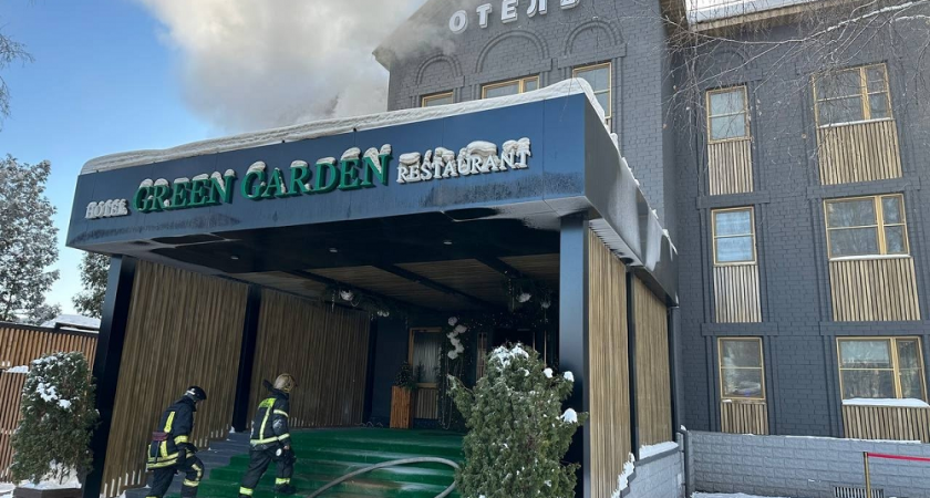 Днем в Кольчугине произошел пожар в гостиничном комплексе