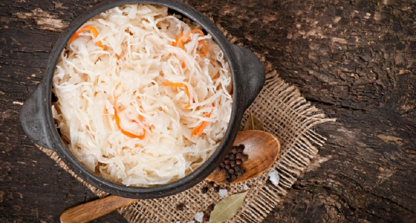 Древний славянский способ консервации: готовлю квашеную капусту без уксуса - хранится 3 месяца 