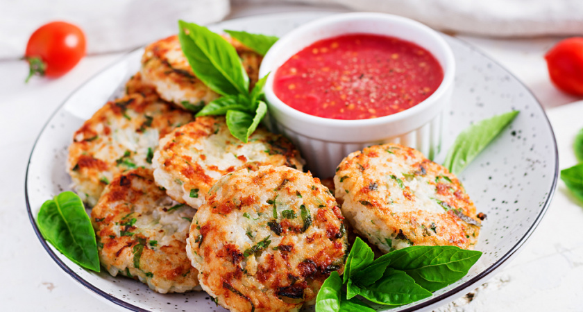 Как правильно пропаривать котлеты после обжарки: 5 профессиональных способов добиться идеальной сочности