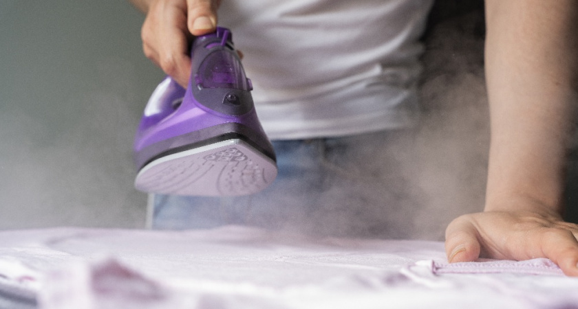 Почему нельзя гладить постельное бельё — оказывается, утюг может ему вредить