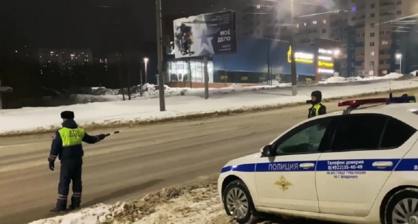 Названы 3 документа, которые вы не обязаны показывать инспекторам ДПС - всем водителям на заметку