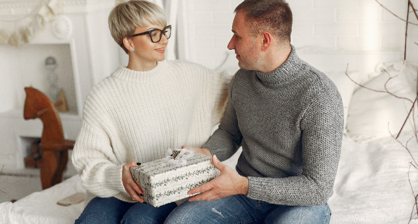 Что я дарю человеку, когда он говорит «Ничего не надо»: идеальный подарок для того, у кого «всё есть» — что скрывается за отказом