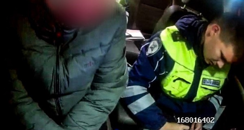 Пьяный водитель из Меленок пытался подкупить инспекторов ДПС взяткой