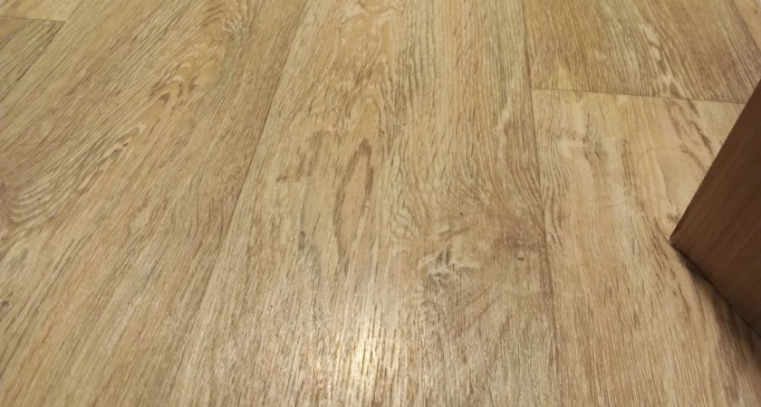 Уютно даже босиком: 5 покрытий-альтернатив системе "теплый пол", которые не боятся отключения света