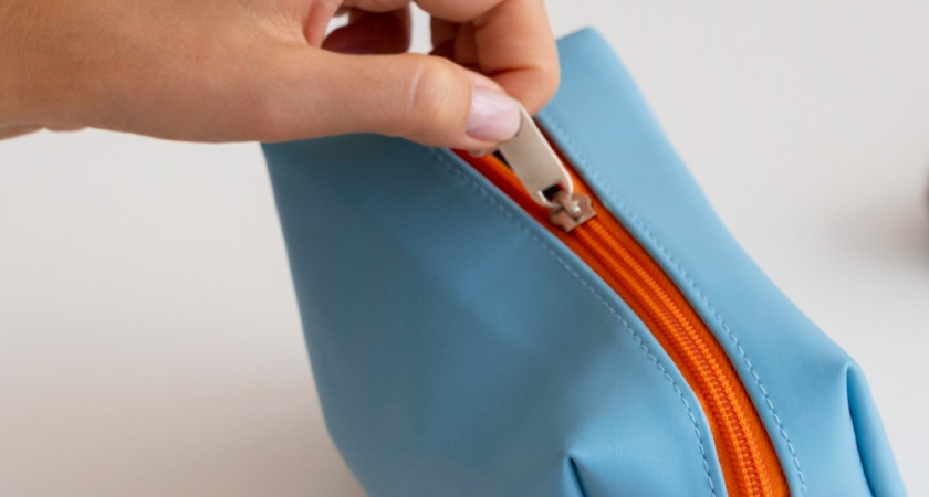Как починить замок-молнию за минуту: виновата одна деталь, и её легко поправить — больше не будете относить вещи в ателье